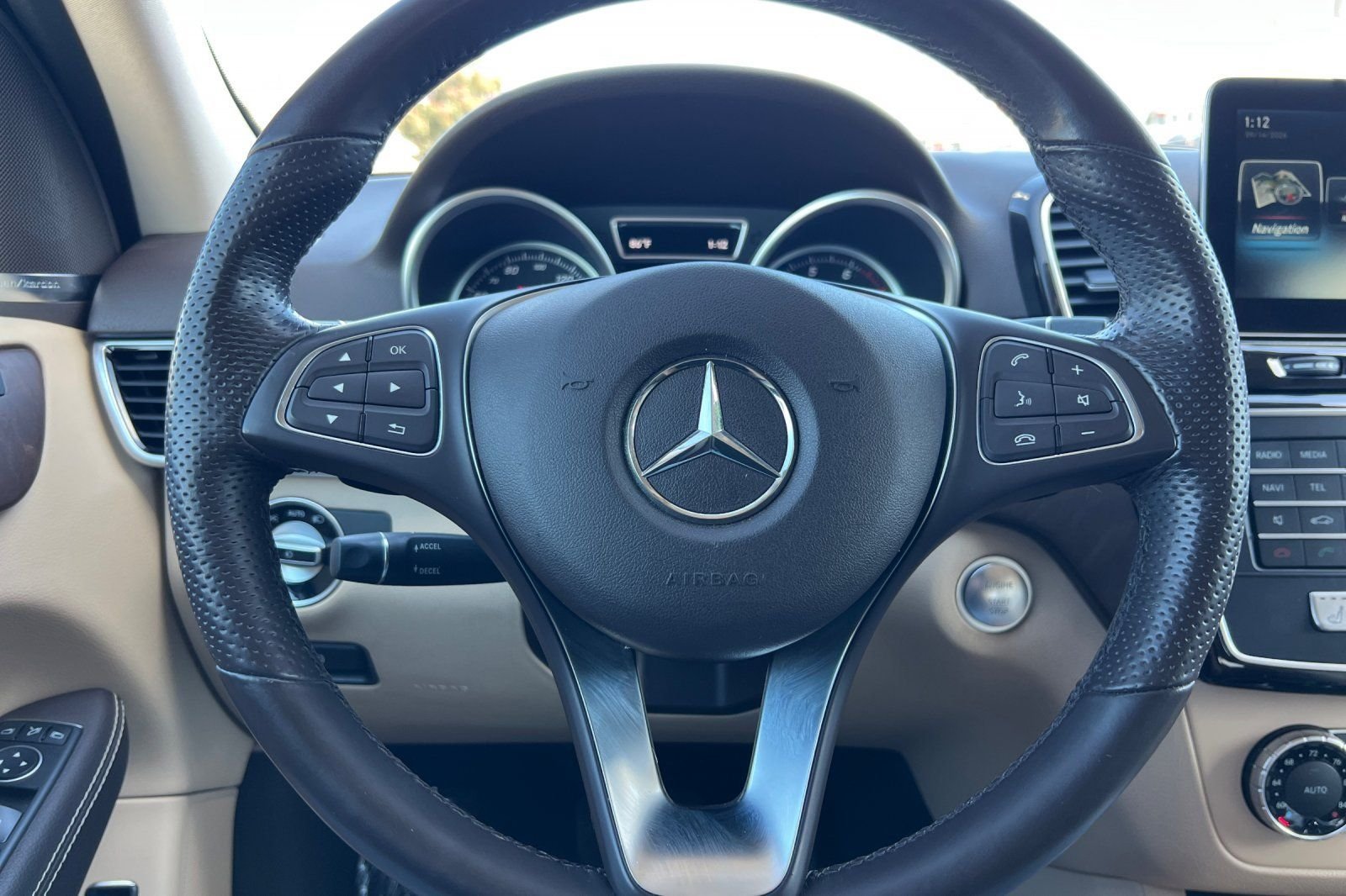 Used 2016 Black Mercedes-Benz 350 image 25