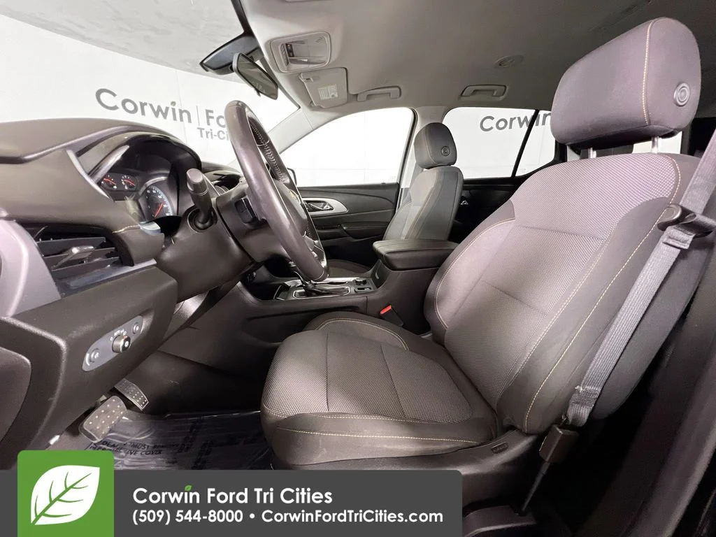 Used 2019 Mosaic Black Metallic Chevrolet LT image 24