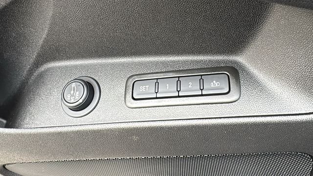 Used 2023 Black Chevrolet Premier image 23
