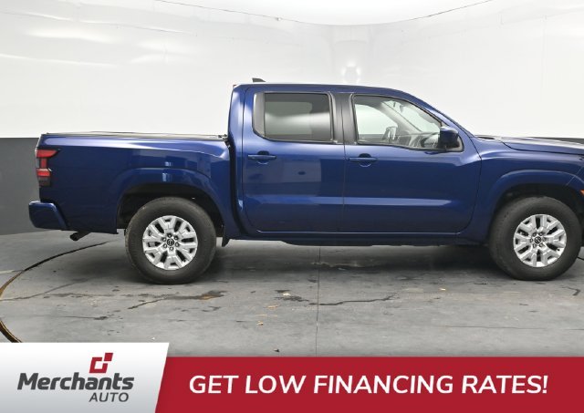 Used 2022 Blue Nissan SV image 9