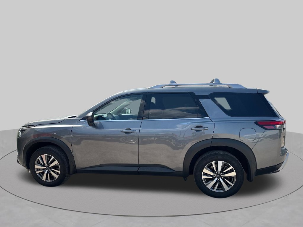 Used 2025 Gray Nissan SL image 33