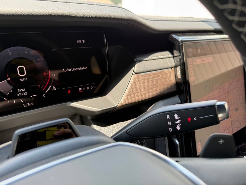 2026 GMC Acadia Denali - Photo 32