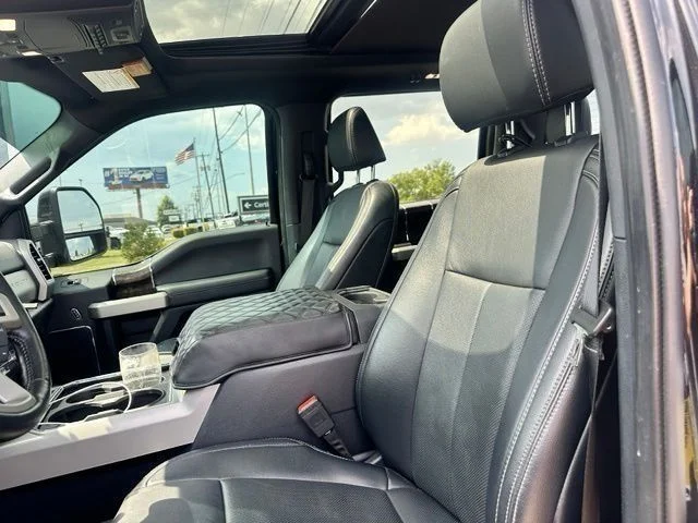 Used 2022 Black Ford Lariat image 34