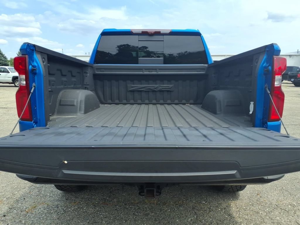 2023 Chevrolet Silverado 1500 ZR2 - Photo 8