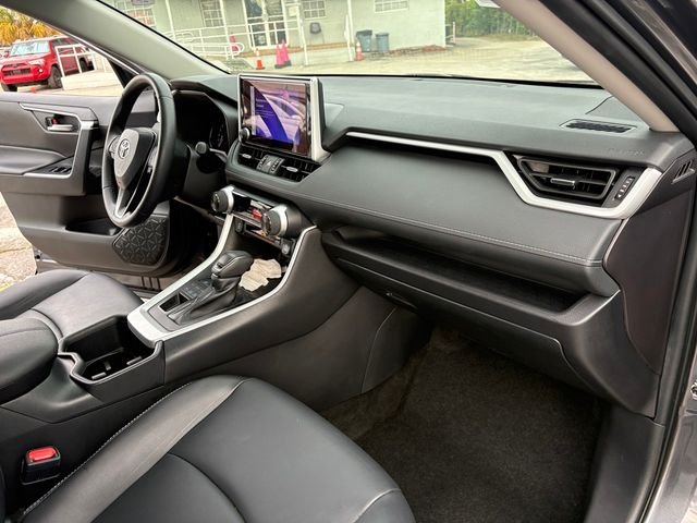Used 2024 Gray Toyota XLE Premium image 24