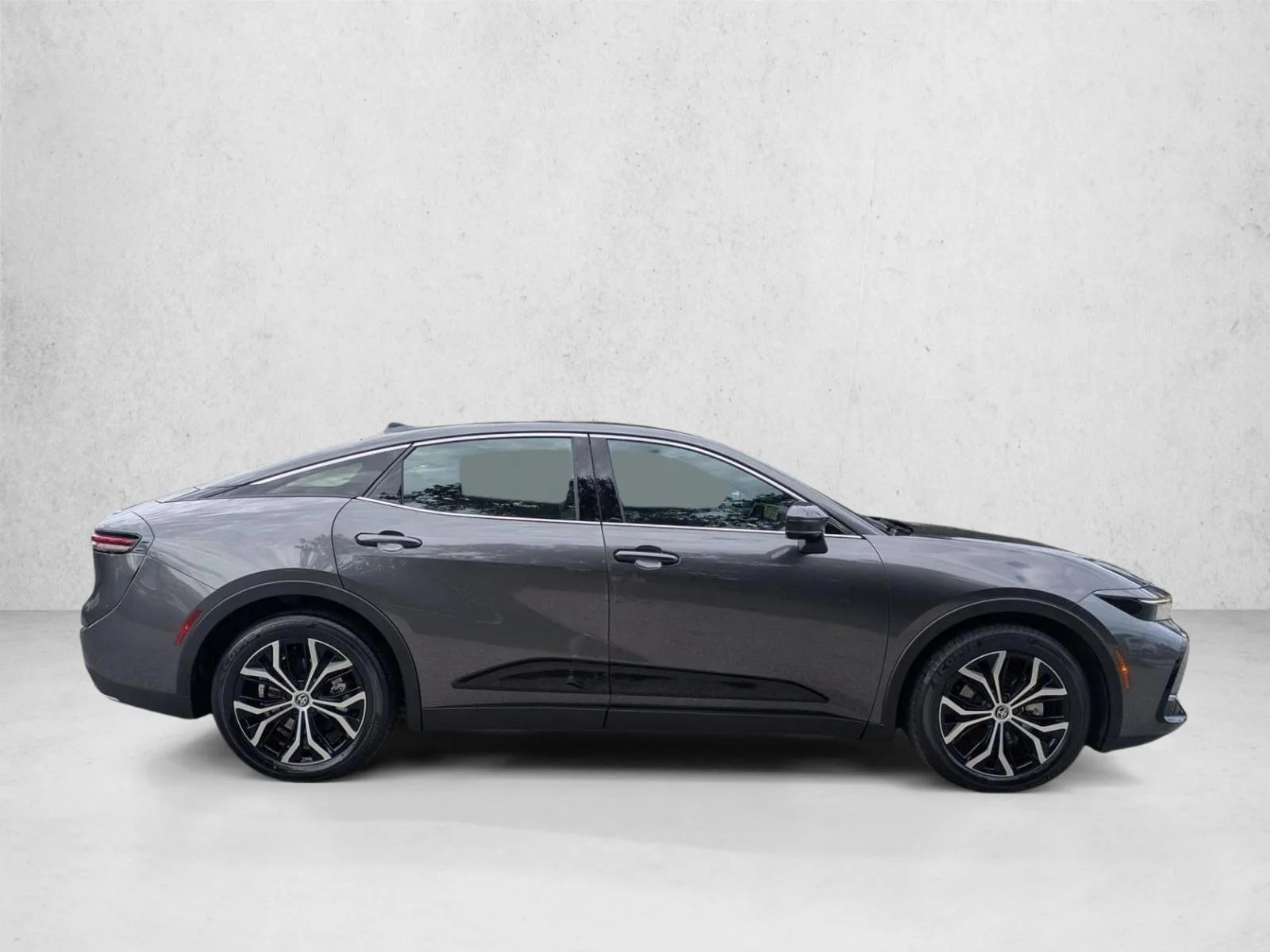 Used 2023 Magnetic Gray Metallic Toyota Limited image 4