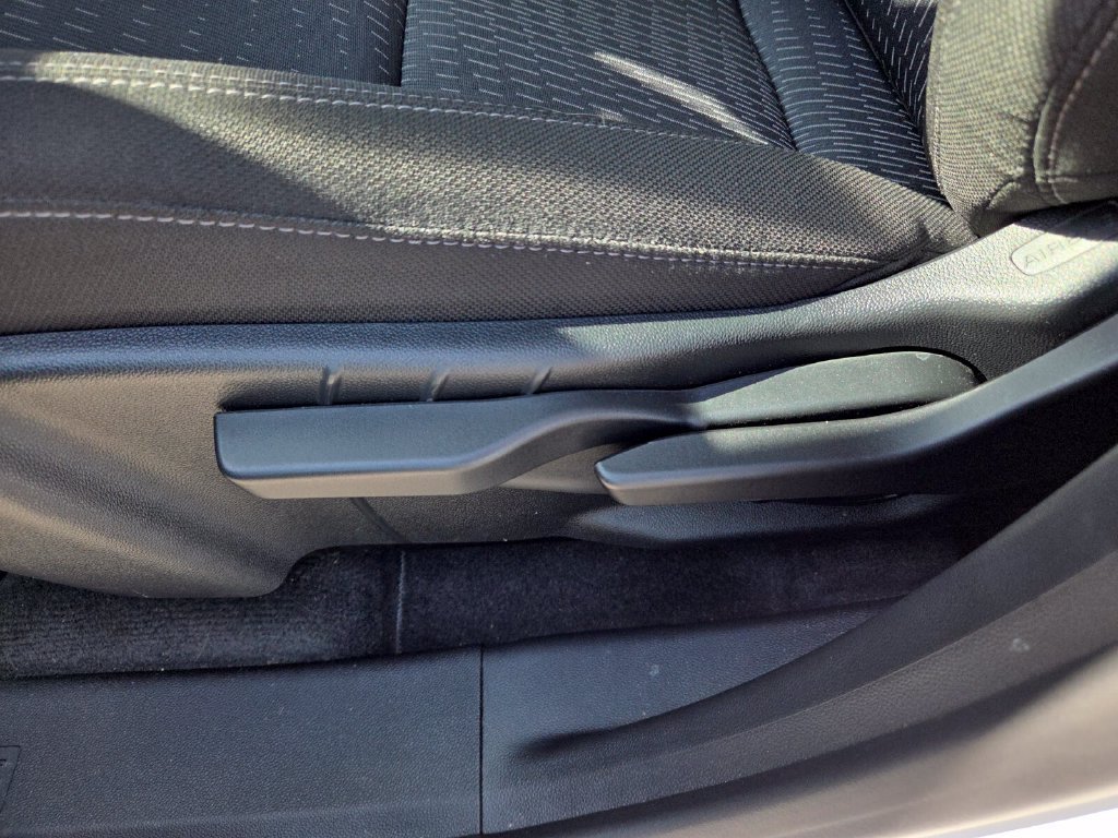 2026 Chevrolet Equinox LT - Photo 6