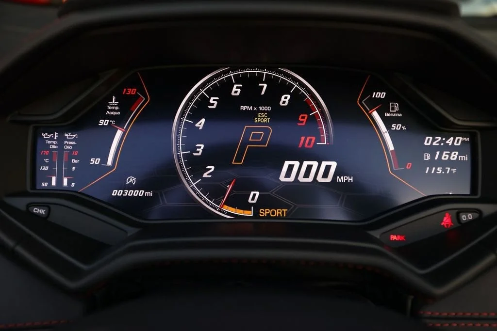 Used 2020 Nero Noctis Lamborghini Base image 35