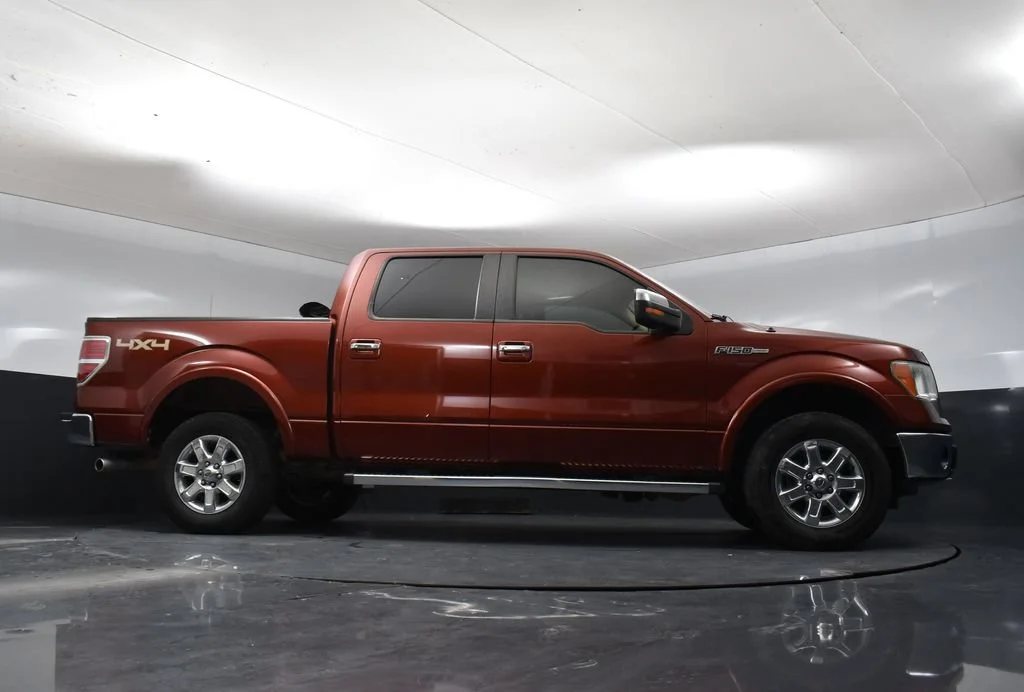 Used 2014 Orange Ford Lariat image 11