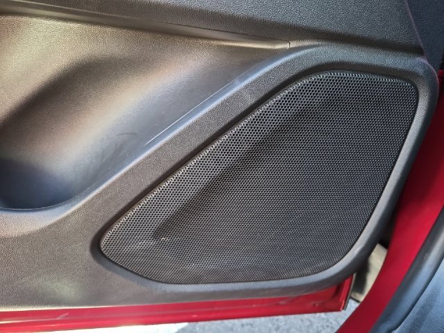 Used 2023 VOLCANIC RED TINTCOAT GMC SLE image 26
