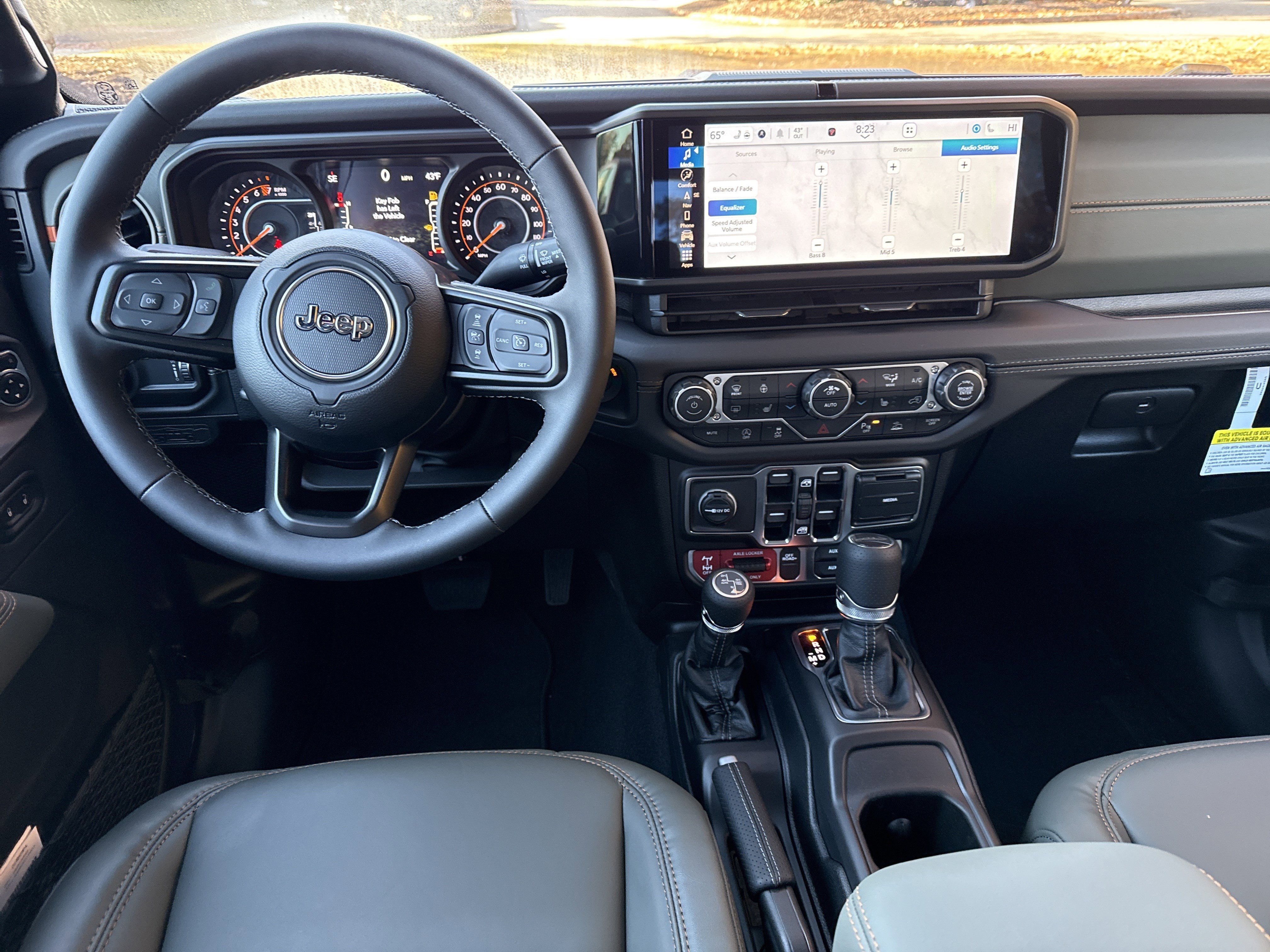 New 2026 Reign Jeep Mojave X image 23