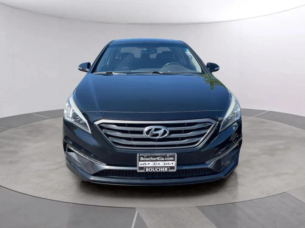 Used 2017 Phantom Black Hyundai Sport image 8