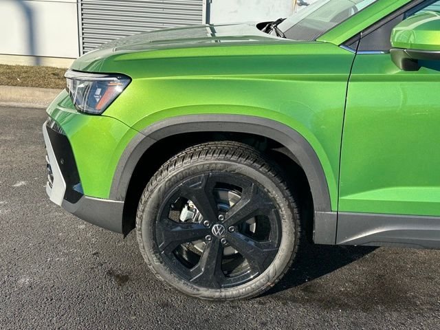 New 2026 Bright Moss Green Metallic Volkswagen 1.5T SEL image 7
