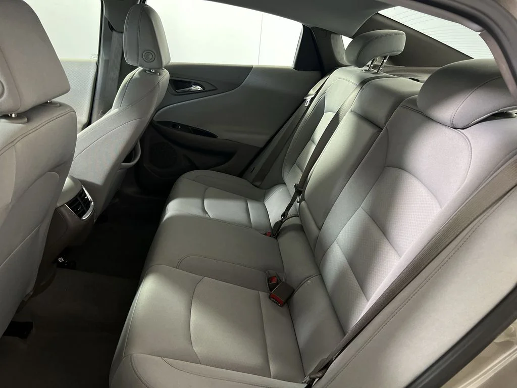 Used 2025 Gray Chevrolet LT image 23