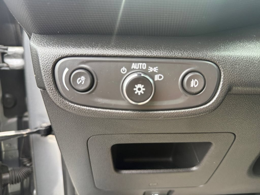 Used 2023 STERLING GRAY METALLIC Chevrolet RS image 34