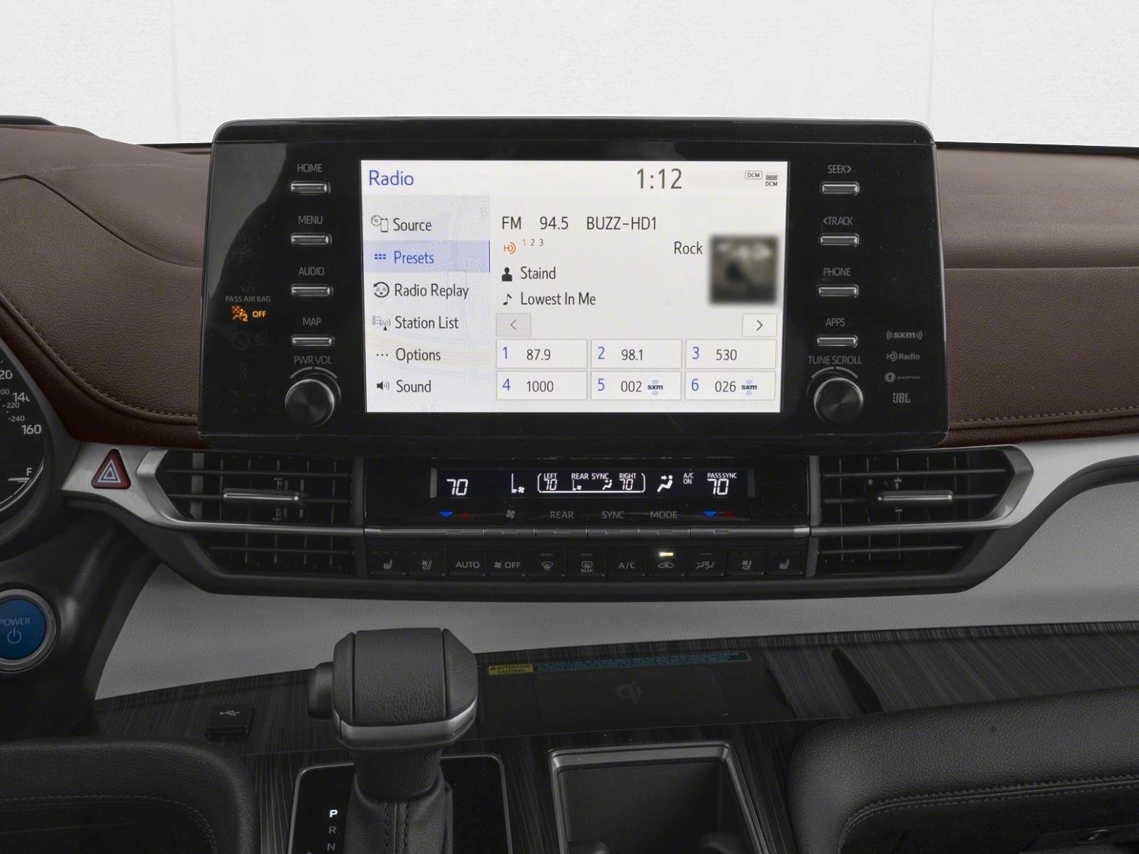 New 2026 Wind Chill Pearl Toyota Platinum image 7