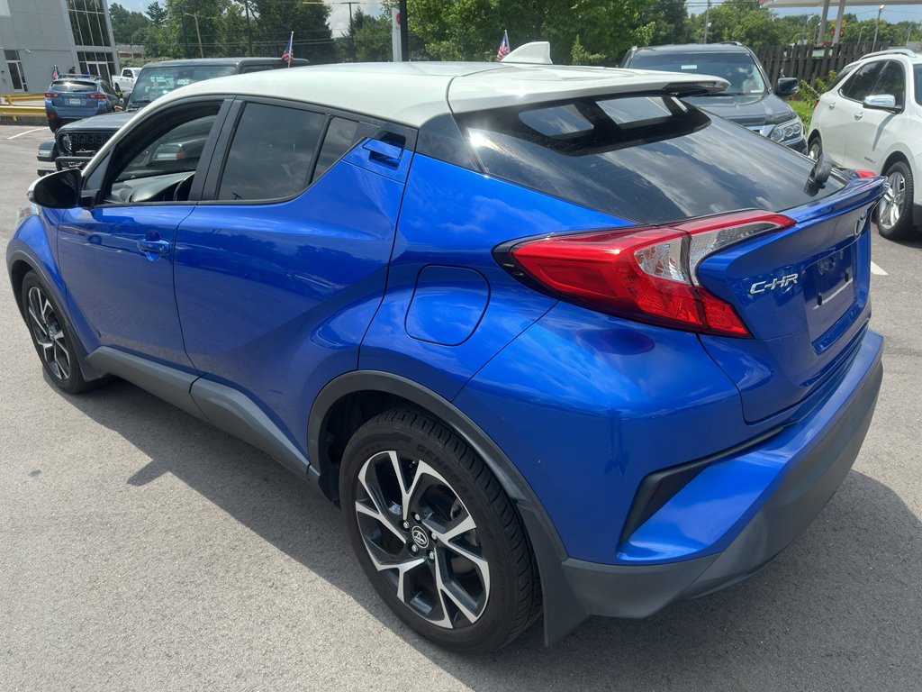 Used 2019 Iceberg/Blue Eclipse Metallic Toyota XLE image 3