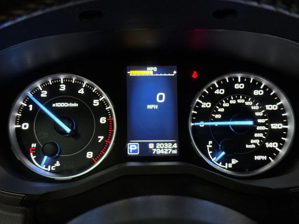Used 2021 Gray Metallic Subaru Limited image 23