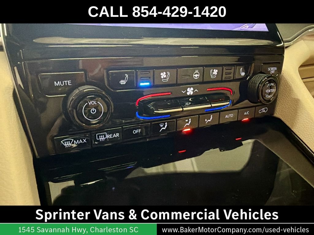Used 2025 Gray Metallic Jeep Limited image 17