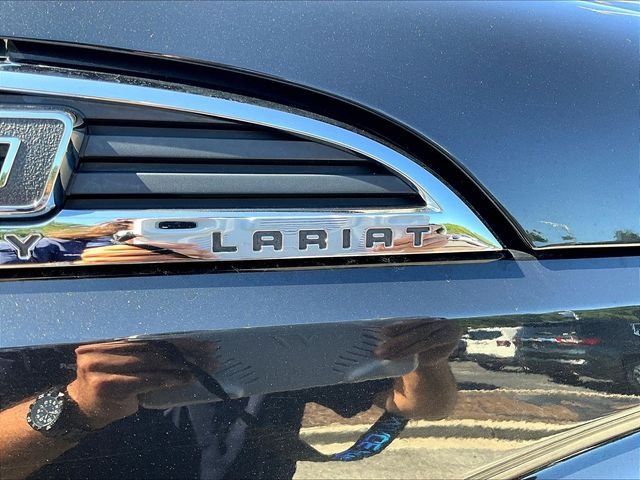 Used 2015 Black Ford Lariat image 28