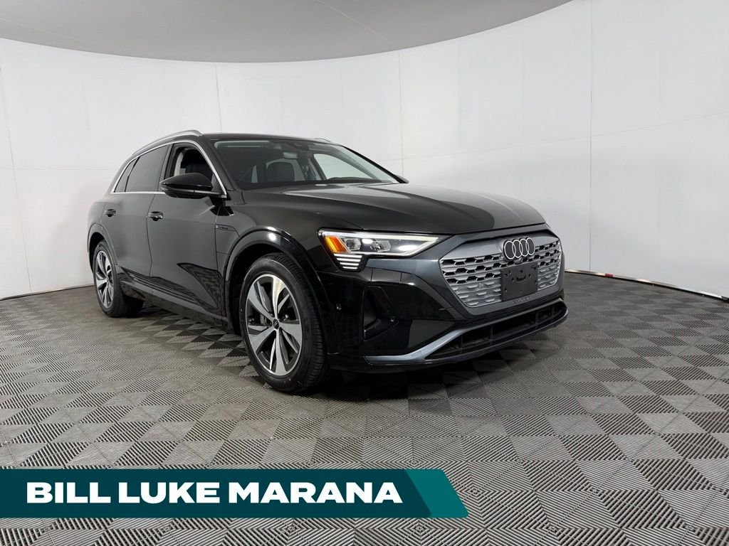 2024 Audi Q8 e-tron 55 114 kWh Premium Plus quattro's photo