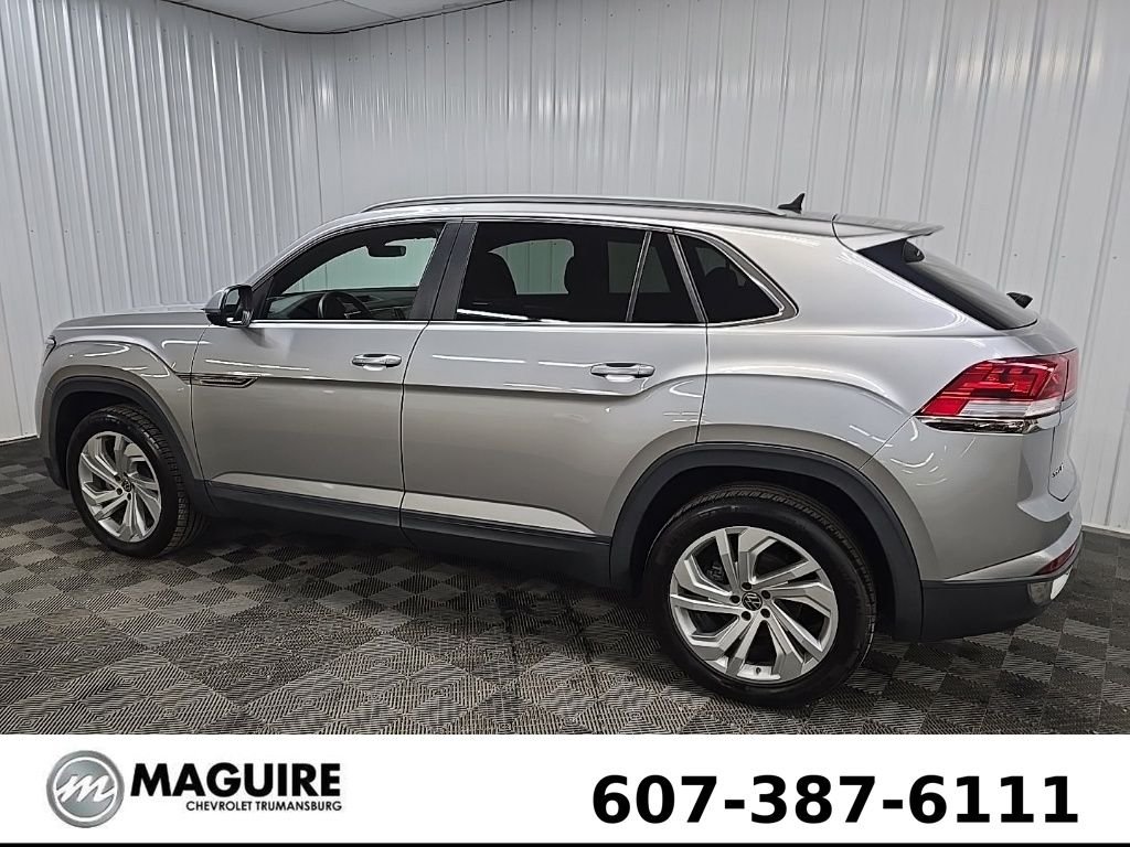 Used 2020 Silver Metallic Volkswagen 3.6L V6 SEL image 4