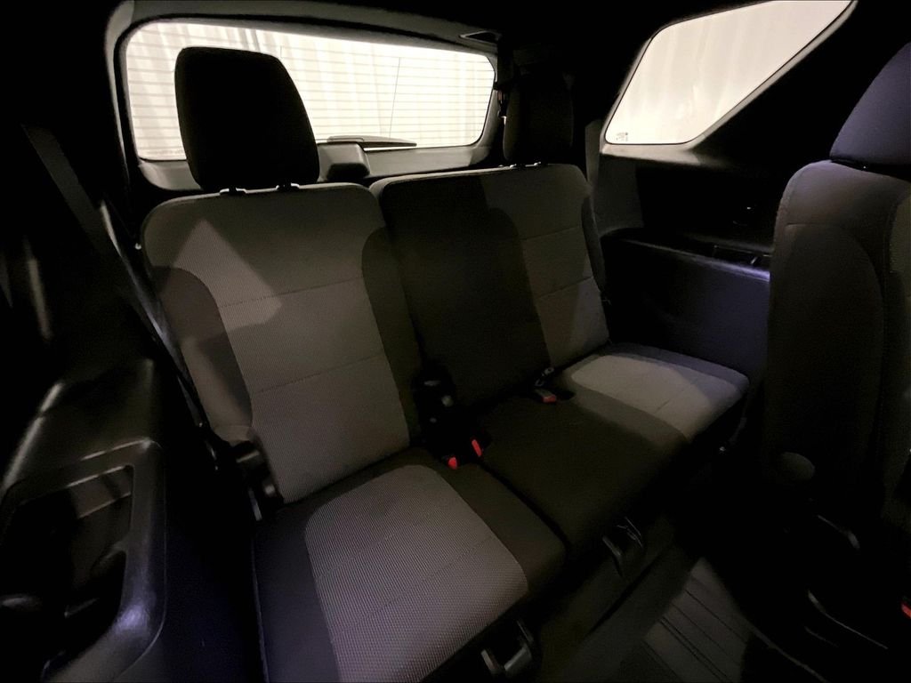 Used 2023 Summit White Chevrolet LT image 17