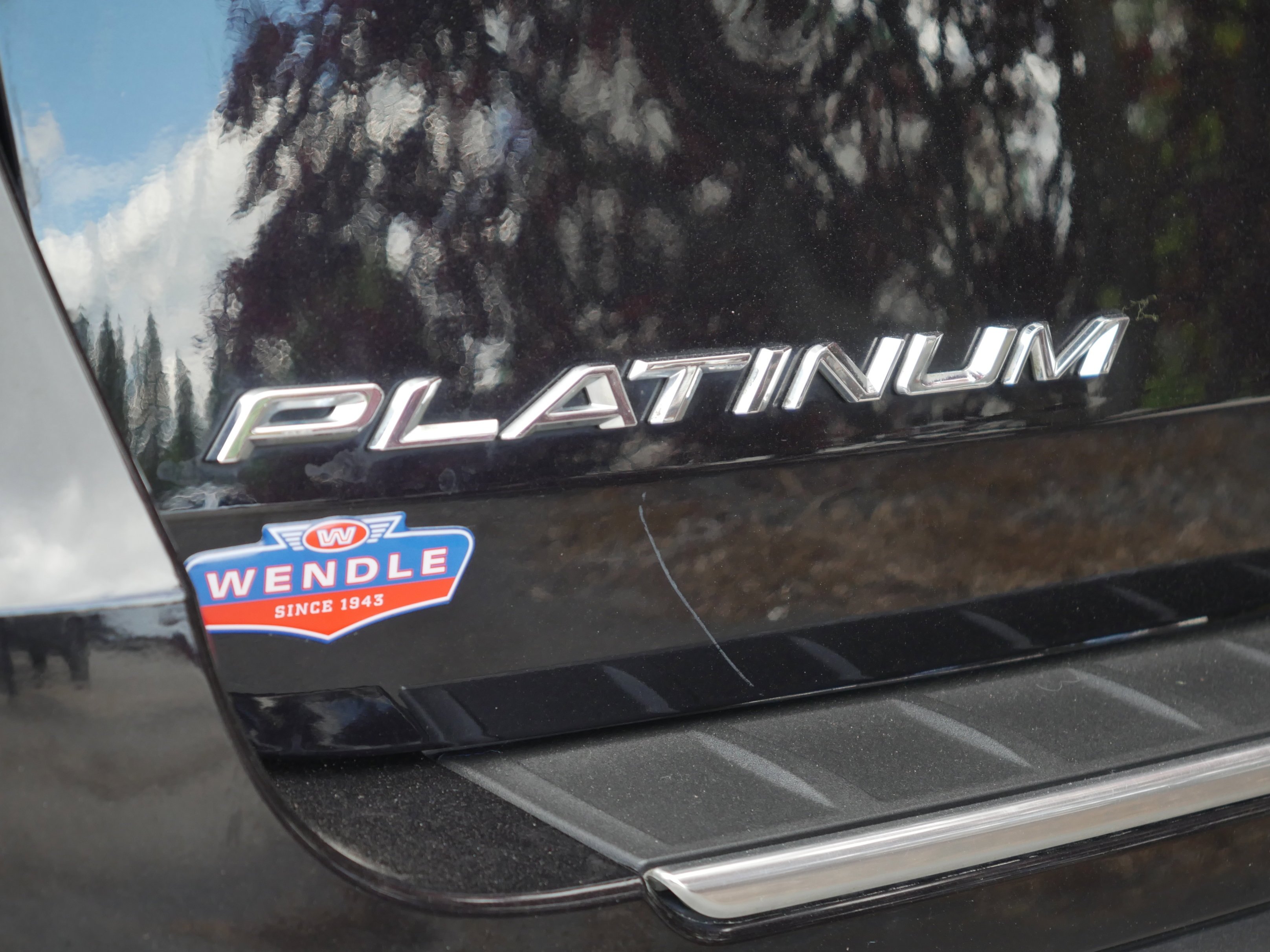 Certified Used 2020 Black Metallic Ford Platinum image 19
