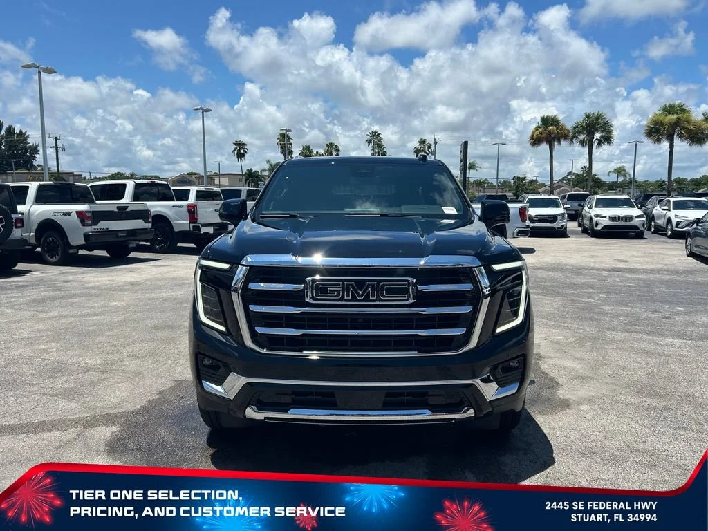 New 2026 Onyx Black GMC Elevation image 3