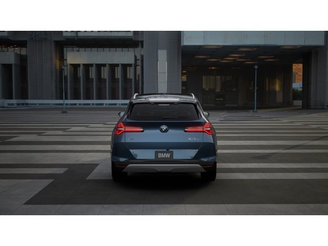 New 2026 Arctic Race Blue metallic BMW 30 xDrive image 5