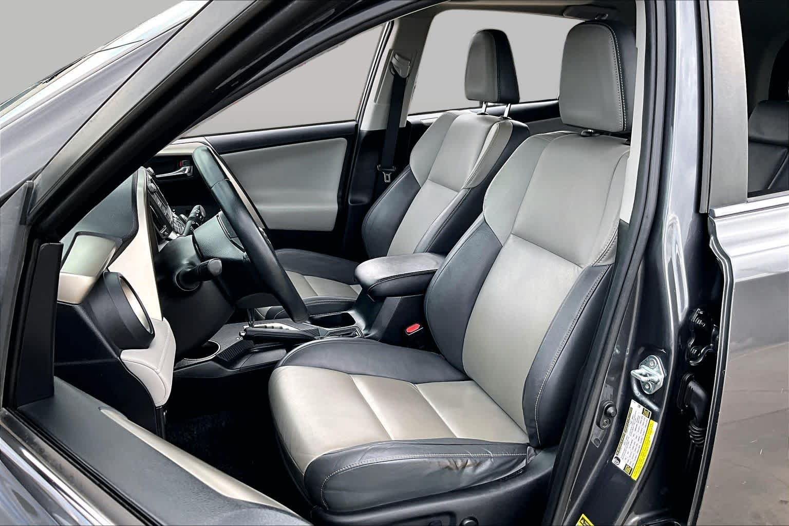 Used 2014 Magnetic Gray Metallic Toyota Limited image 8