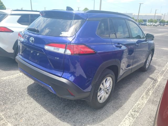 Used 2025 Blue Toyota LE image 4