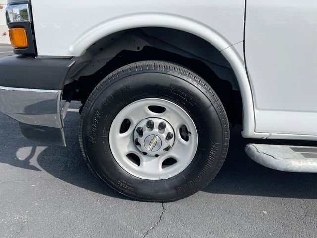 2024 CHEVROLET EXPRESS - Image 29