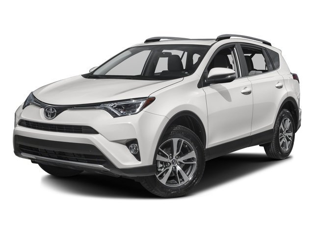 Used 2017  Toyota XLE image 1