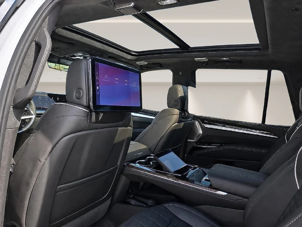 2026 Cadillac Escalade Platinum Sport - Photo 12