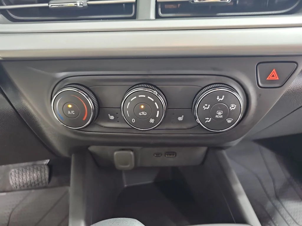 Certified Used 2024 Gray Chevrolet 1RS image 27