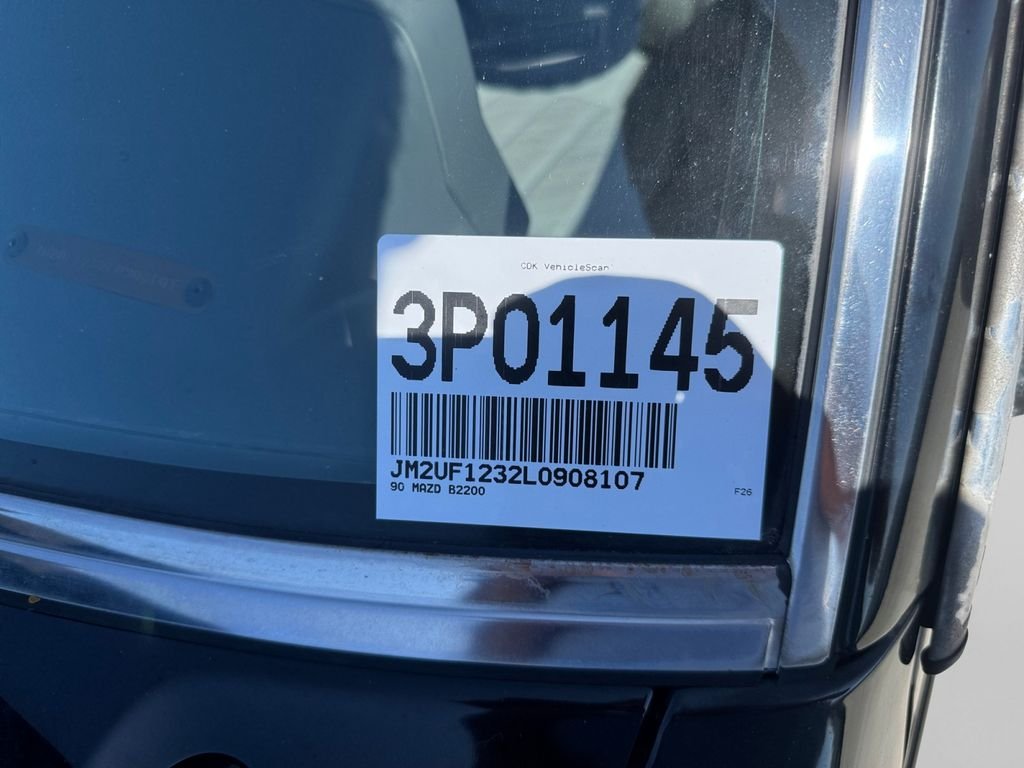 Used 1990 Black Mazda Truck image 33