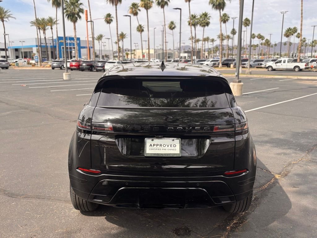 Certified Used 2024 Santorini Black Metallic Land Rover Dynamic image 7