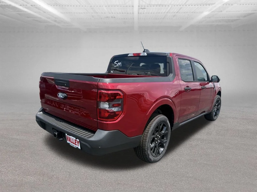 New 2026 Red Ford XLT image 3