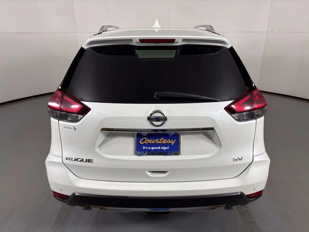 Used 2019 White Nissan SV image 7