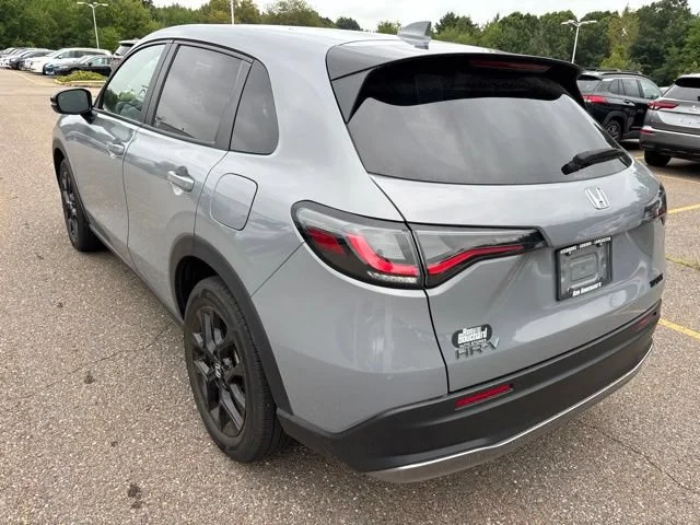 Used 2025 Urban Gray Pearl Honda Sport image 7