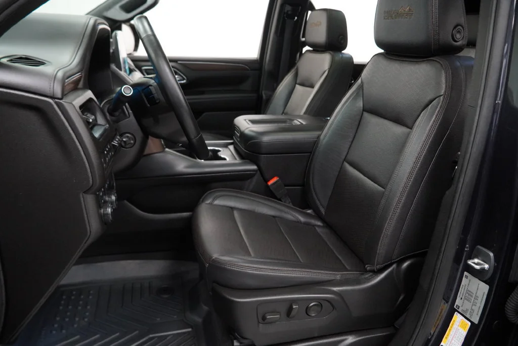 Certified Used 2023 DARK ASH METALLIC Chevrolet High Country image 4
