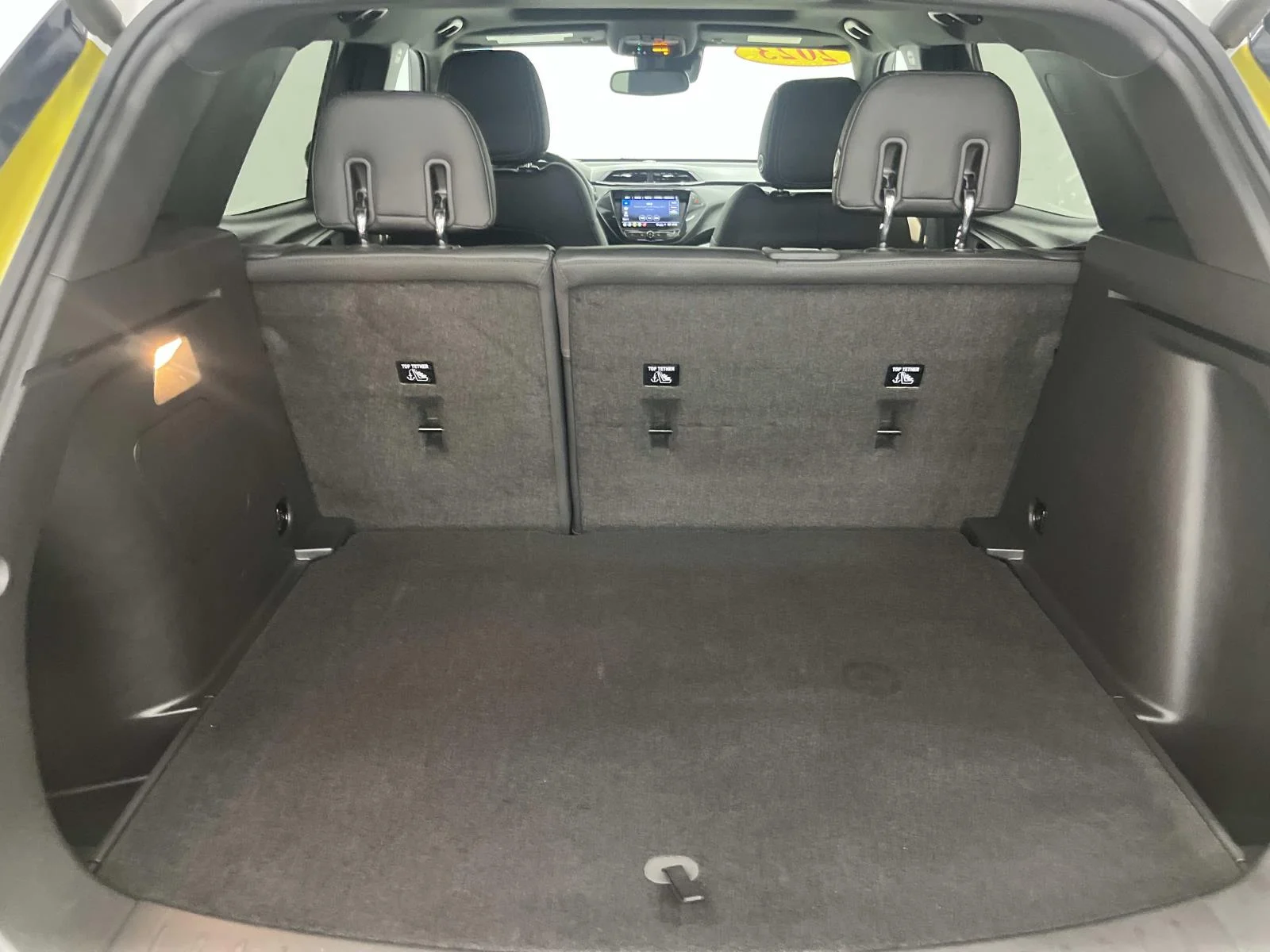 Used 2023 NITRO YELLOW METALLIC Chevrolet ACTIV image 11