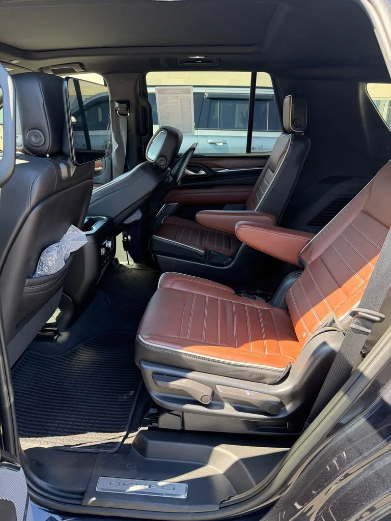 2023 GMC Yukon Denali Ultimate - Photo 9
