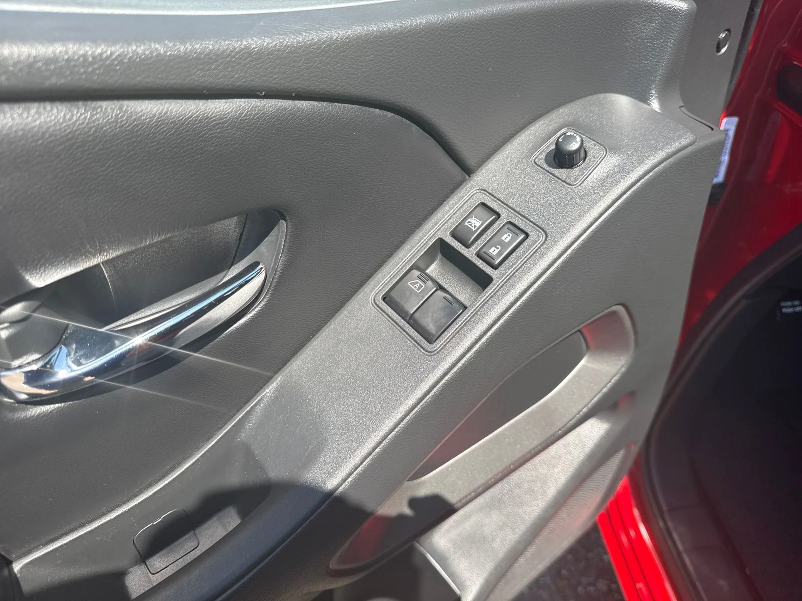 Used 2025 Red Nissan SV image 11