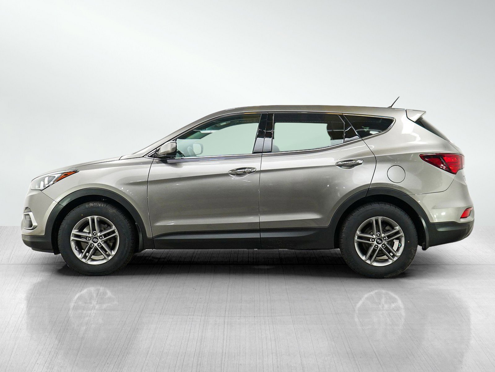 Used 2018 Hyundai Santa Fe Sport with VIN 5XYZTDLB8JG560203 for sale in Burnsville, Minnesota