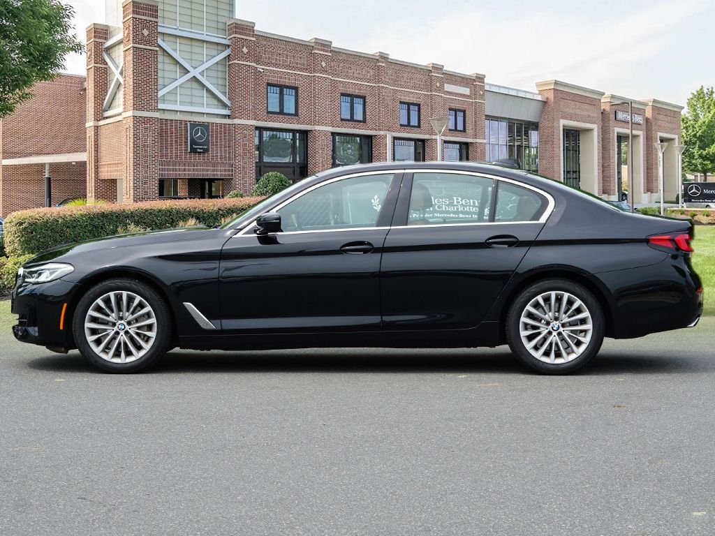Used 2023 Black Sapphire Metallic BMW 530i xDrive image 8