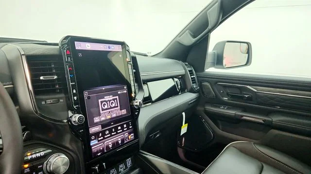 2026 RAM 1500 Limited - Photo 22
