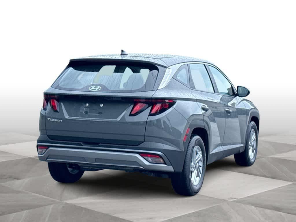 New 2026 Hampton Gray Hyundai SE FWD image 8