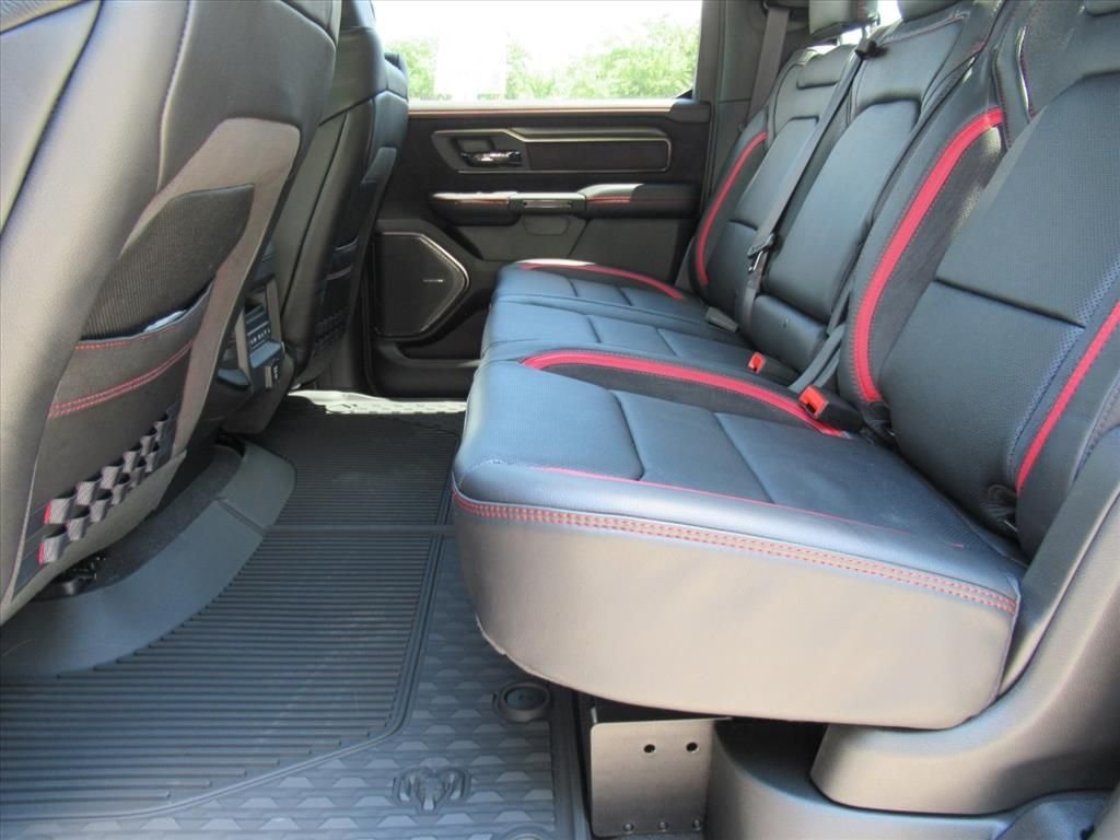 New 2026 Diamond Black Crystal Pearl-Coat Exterior Paint RAM RHO image 37